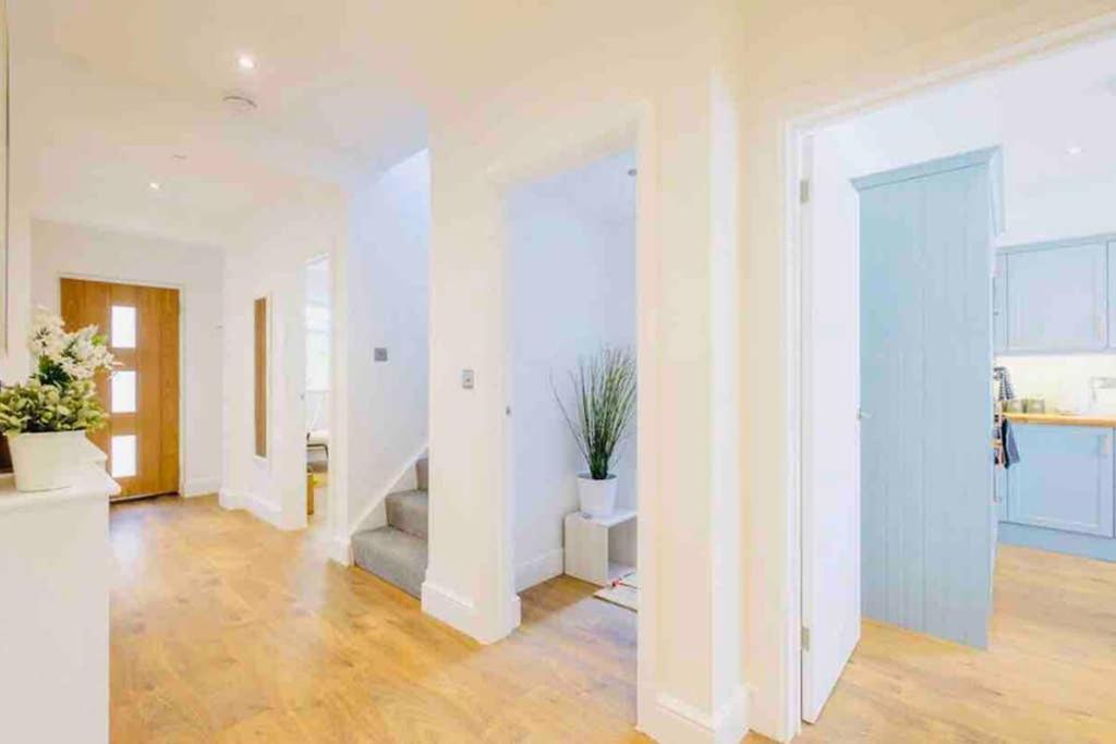 Gorgeous Luxury Chalet, New Forest & Coast & Hordle Bagian luar foto